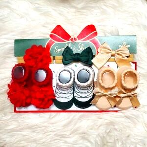 NWT: SPARKLE & SHINE HEADBAND & BOOTIE GIFTSET